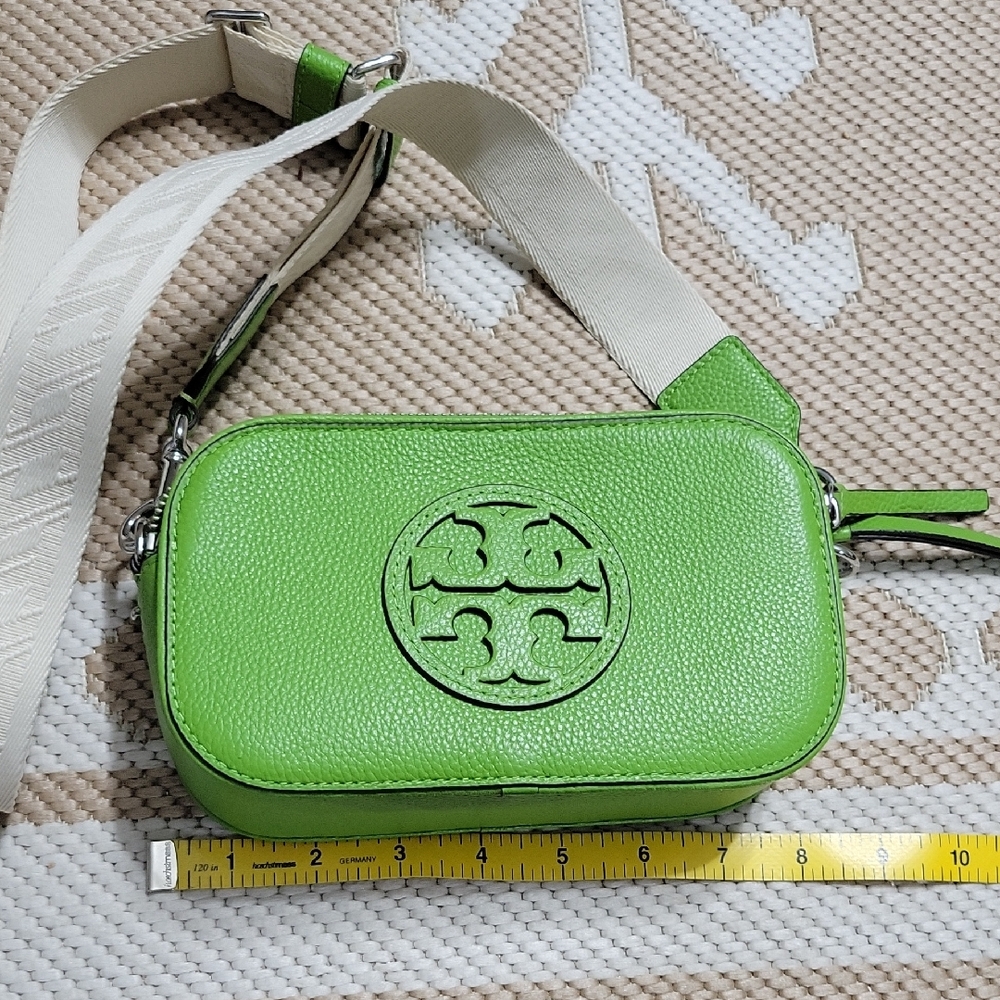 Tory Burch Vibrant Green Leather Bag - Picture 1 of 10
